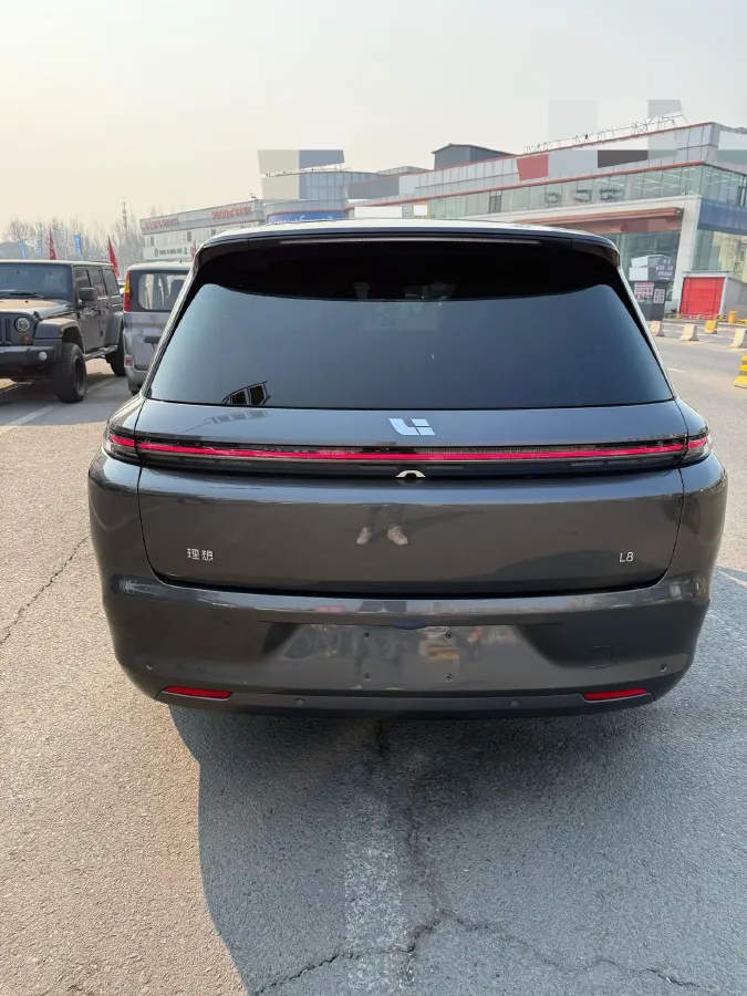 2023 Li L8 Range Extended 154HP REEV 40.9KWH,autocango,china used car exporter,china ev exporter,chinese used car exporter,chinese used ev exporter