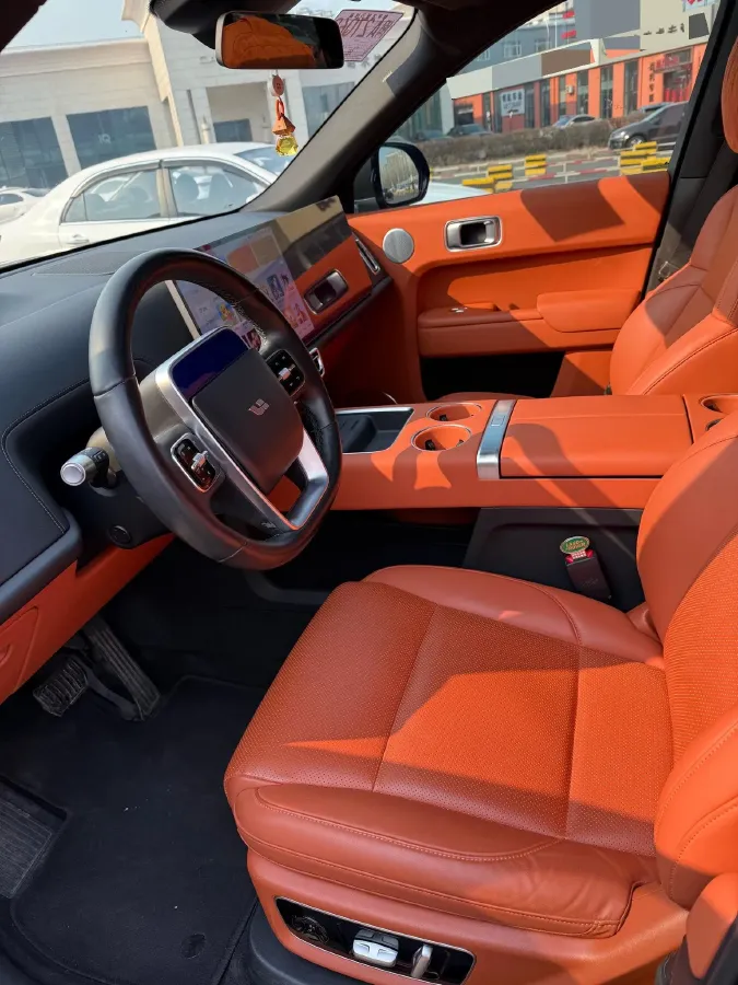 2023 Li L8 Range Extended 154HP REEV 40.9KWH,autocango,china used car exporter,china ev exporter,chinese used car exporter,chinese used ev exporter