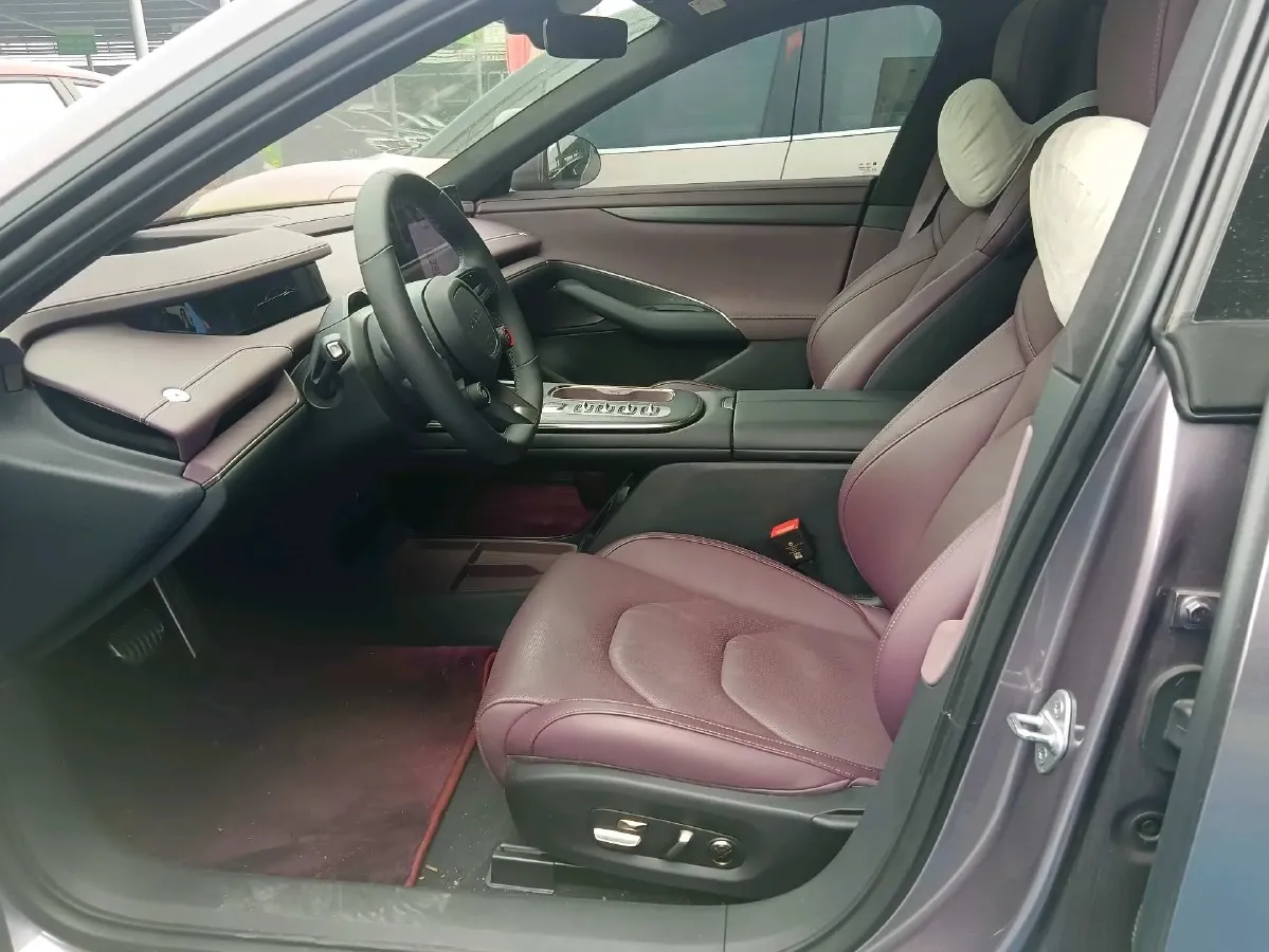 2024 MI SU7 BEV 101KWH,autocango,china used car exporter,china ev exporter,chinese used car exporter,chinese used ev exporter