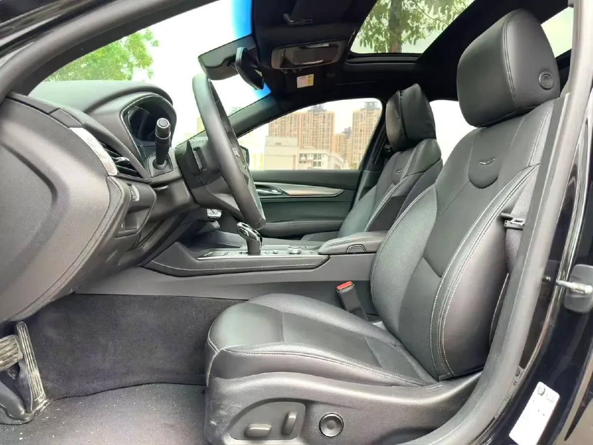 2021 Cadillac CT5 2.0T 237HP L4 10AT,autocango,china used car exporter,china ev exporter,chinese used car exporter,chinese used ev exporter