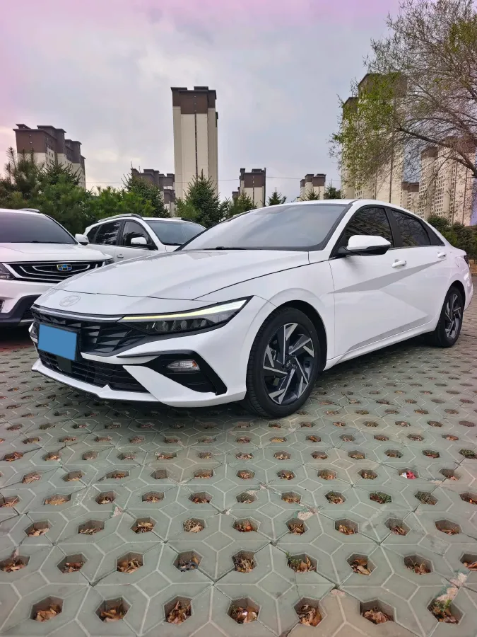 2023 Hyundai Elantra 1.5L 115HP L4 CVT,autocango,china used car exporter,china ev exporter,chinese used car exporter,chinese used ev exporter