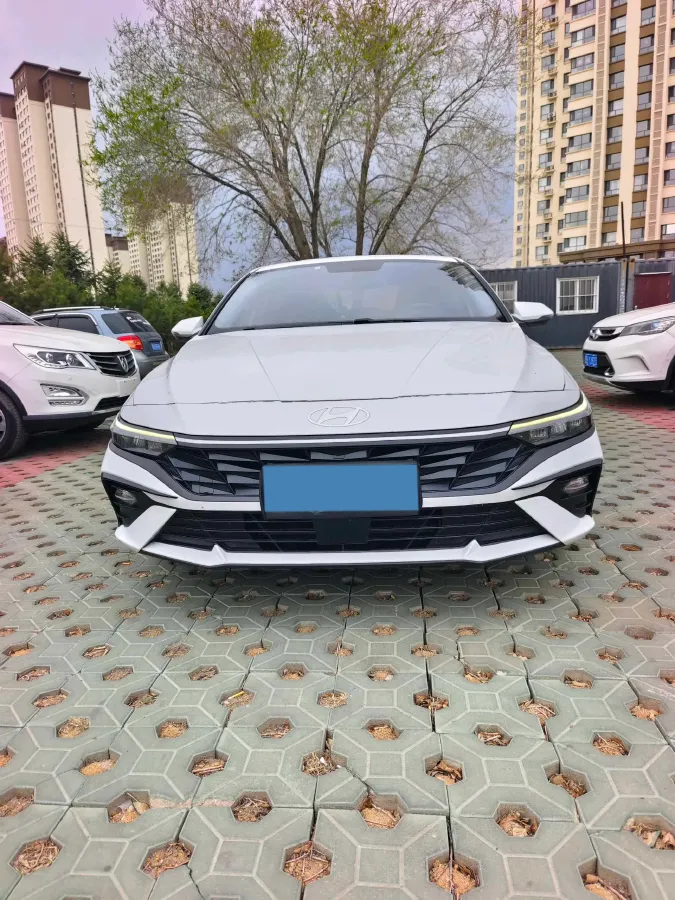 2023 Hyundai Elantra 1.5L 115HP L4 CVT,autocango,china used car exporter,china ev exporter,chinese used car exporter,chinese used ev exporter