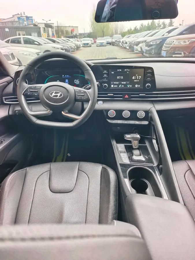 2023 Hyundai Elantra 1.5L 115HP L4 CVT,autocango,china used car exporter,china ev exporter,chinese used car exporter,chinese used ev exporter