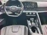 2023 Hyundai Elantra 1.5L 115HP L4 CVT