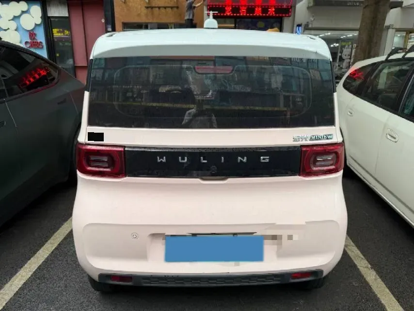 2020 WuLing HongGuang MINI EV BEV 13.8KWH,autocango,china used car exporter,china ev exporter,chinese used car exporter,chinese used ev exporter