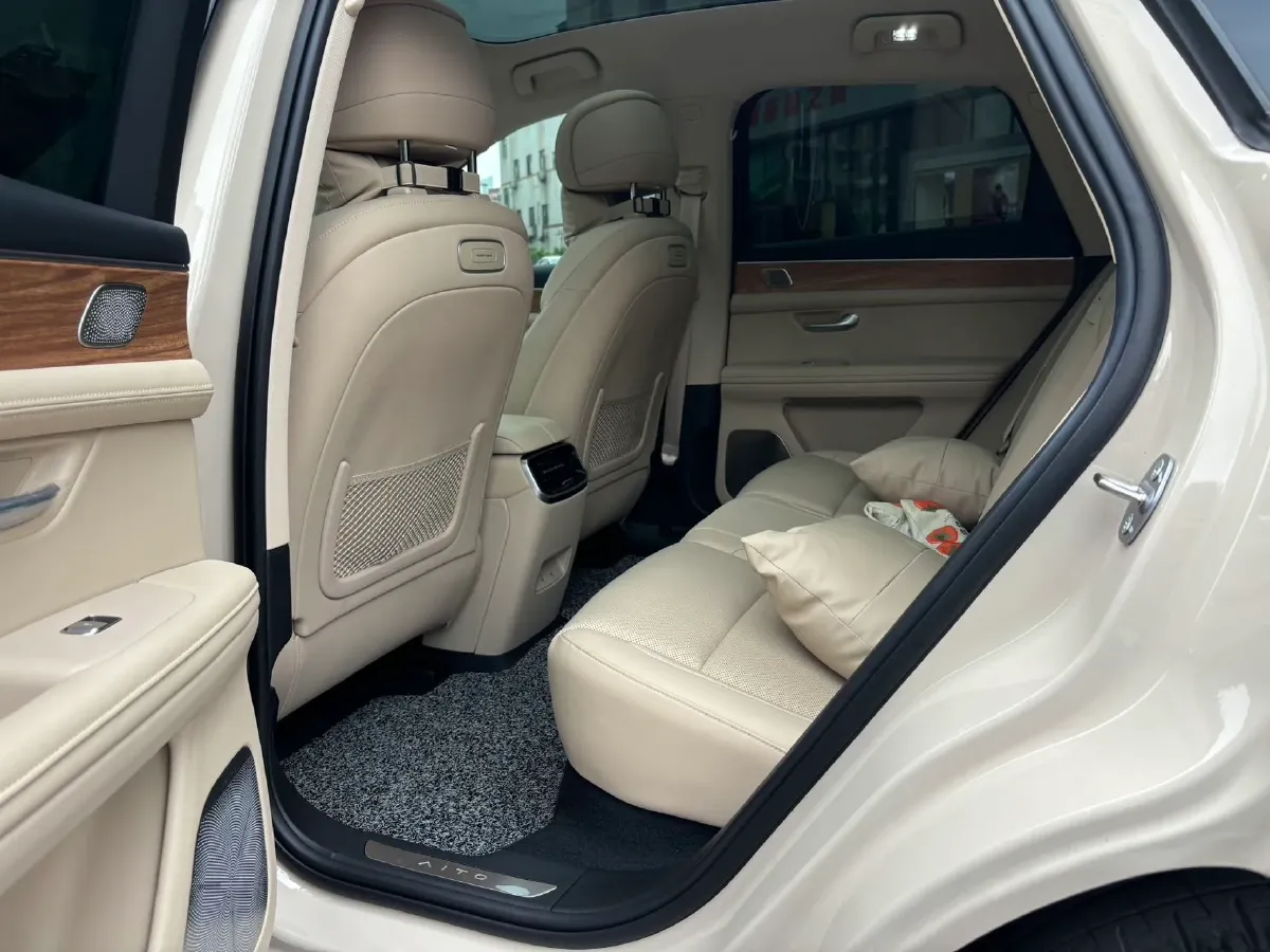 2023 HIMA AITO M5 BEV 80KWH,autocango,china used car exporter,china ev exporter,chinese used car exporter,chinese used ev exporter