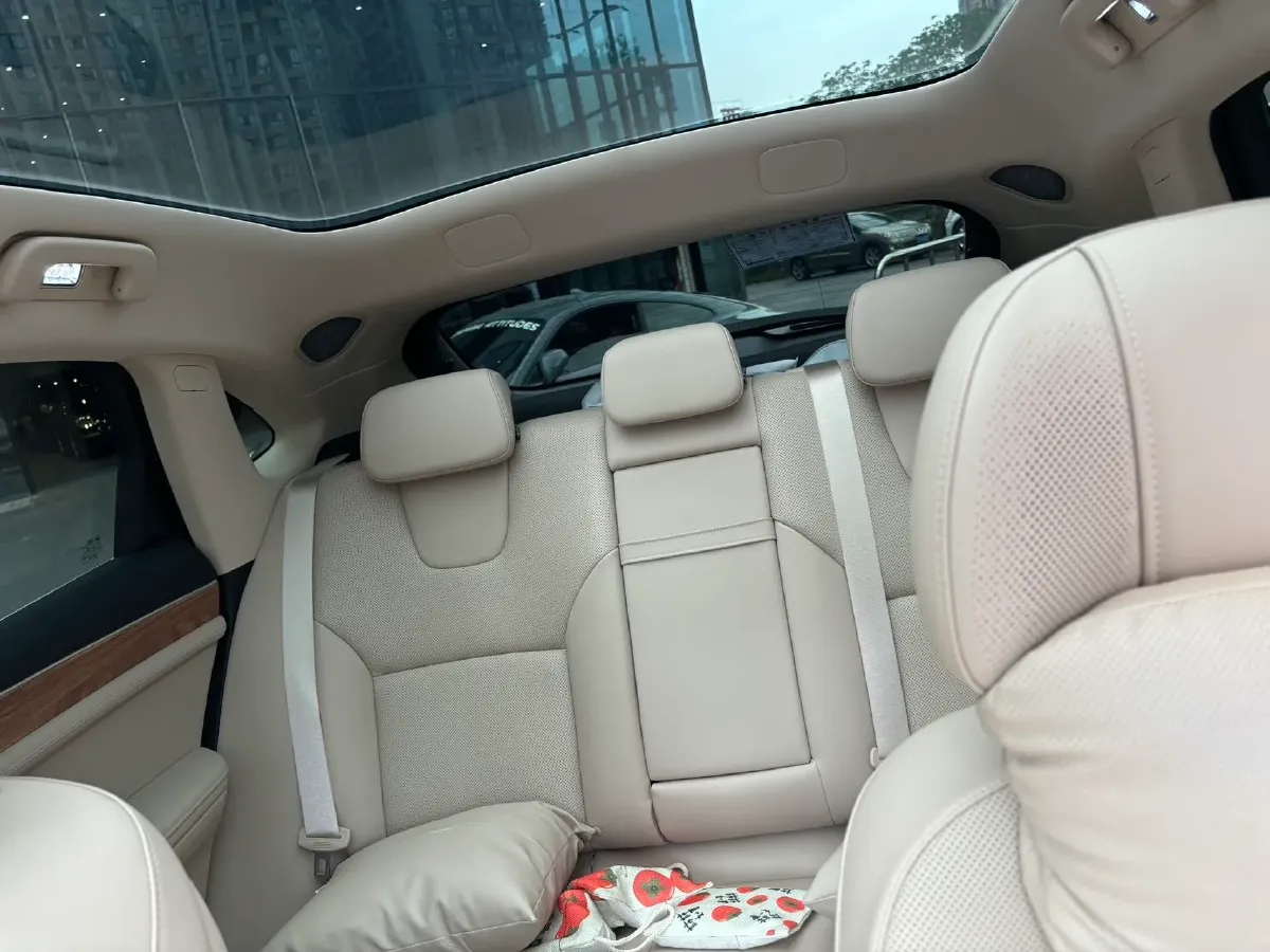 2023 HIMA AITO M5 BEV 80KWH,autocango,china used car exporter,china ev exporter,chinese used car exporter,chinese used ev exporter