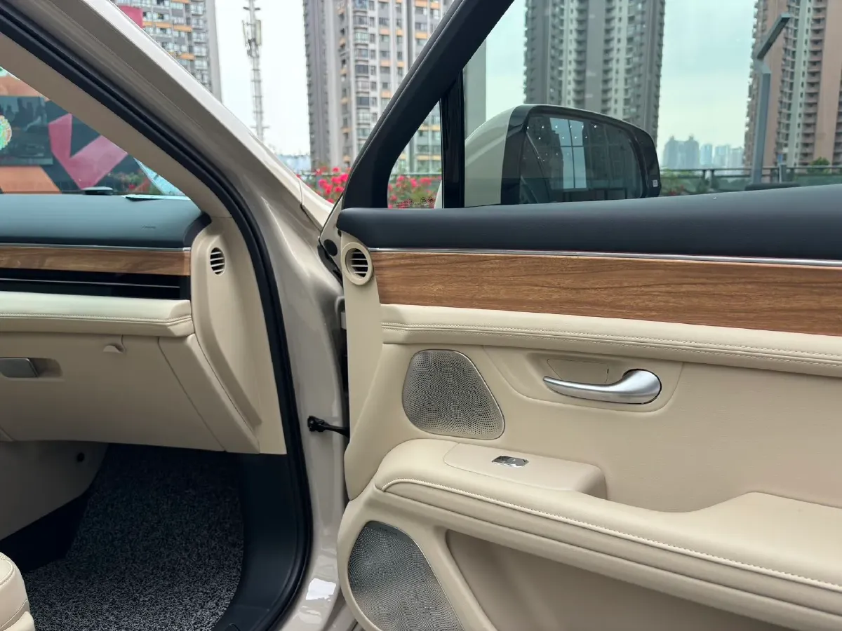 2023 HIMA AITO M5 BEV 80KWH,autocango,china used car exporter,china ev exporter,chinese used car exporter,chinese used ev exporter