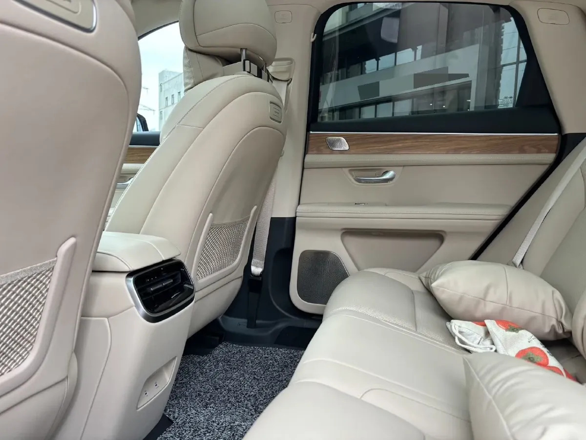 2023 HIMA AITO M5 BEV 80KWH,autocango,china used car exporter,china ev exporter,chinese used car exporter,chinese used ev exporter