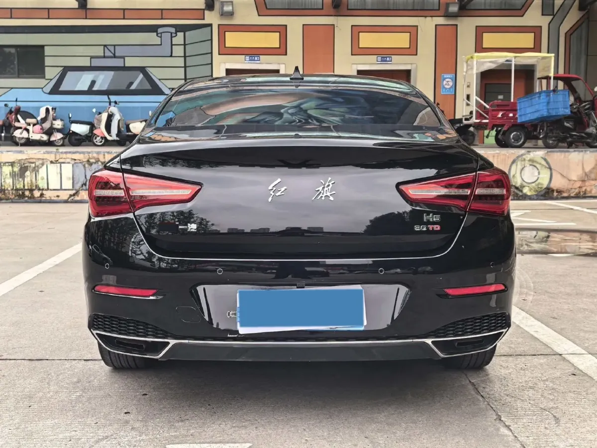 2022 HongQi H5 1.5T 169HP L4 7DCT,autocango,china used car exporter,china ev exporter,chinese used car exporter,chinese used ev exporter