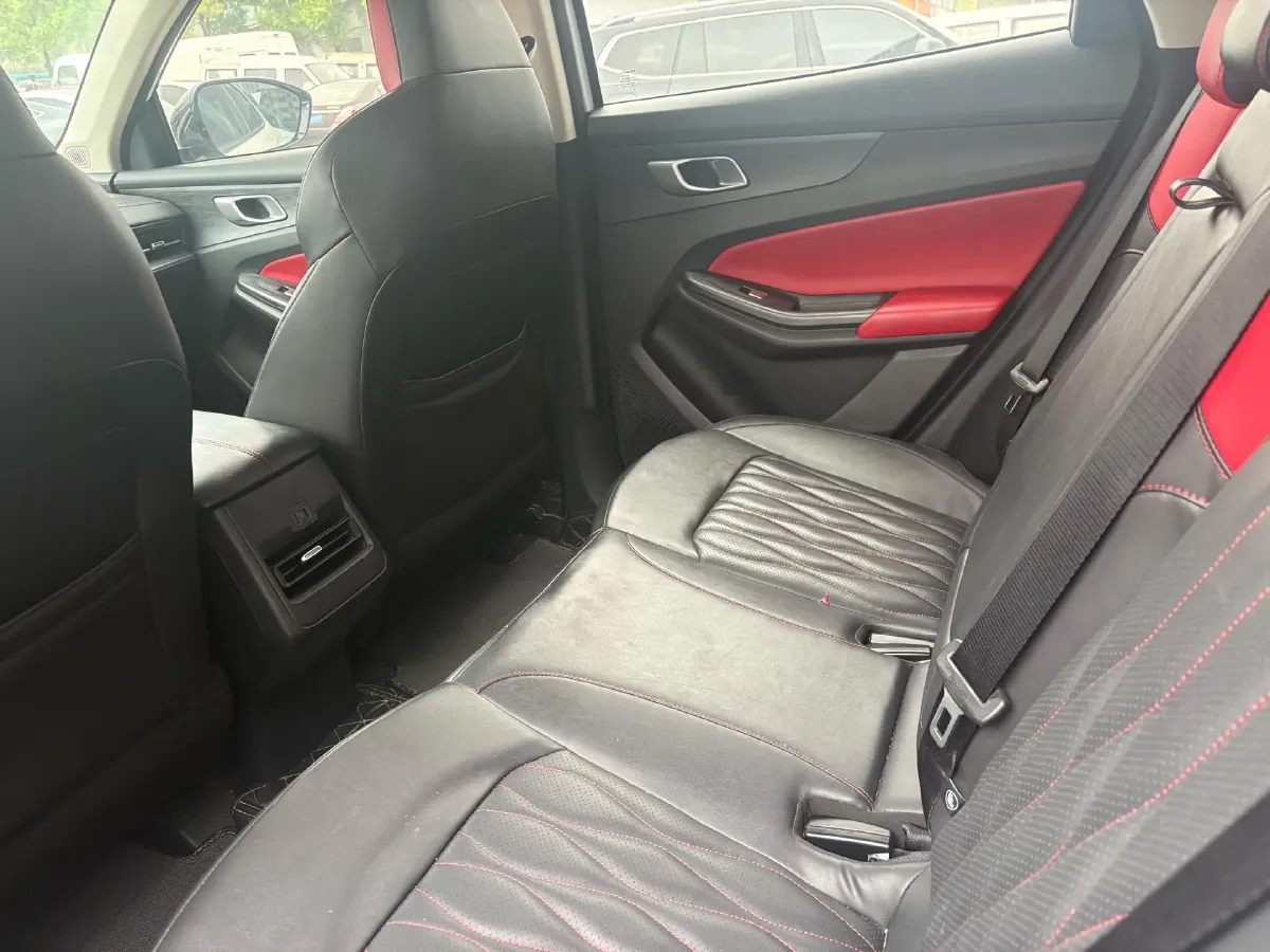 2022 ChangAn CS55 Plus 1.5T 188HP L4 7DCT,autocango,china used car exporter,china ev exporter,chinese used car exporter,chinese used ev exporter