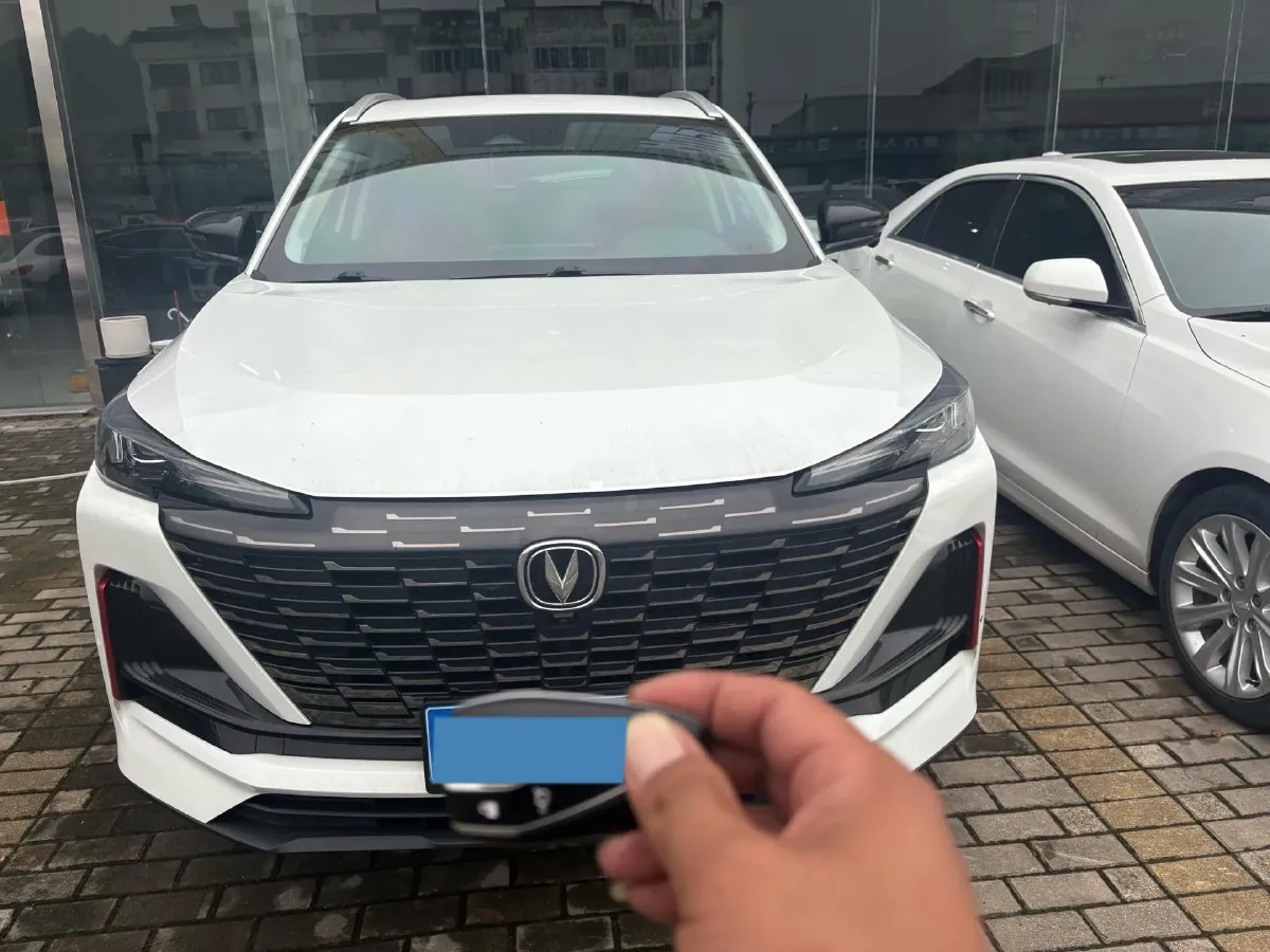 2022 ChangAn CS55 Plus 1.5T 188HP L4 7DCT,autocango,china used car exporter,china ev exporter,chinese used car exporter,chinese used ev exporter