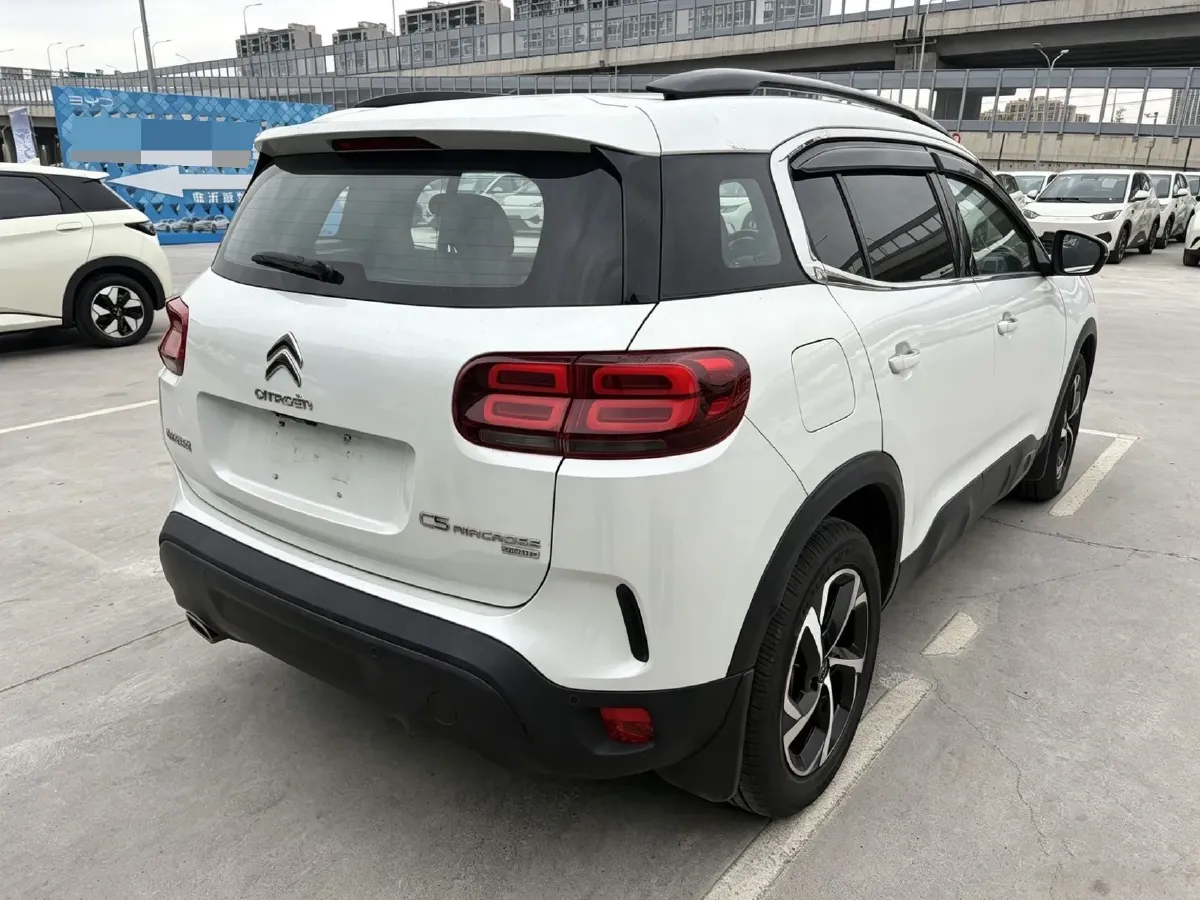 2019 Citroen C5 Aircross 1.6T 167HP L4 6AT,autocango,china used car exporter,china ev exporter,chinese used car exporter,chinese used ev exporter