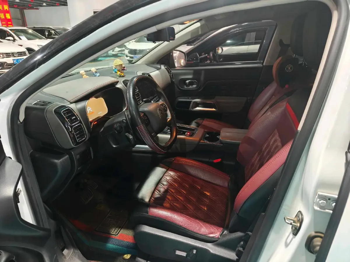 2019 Citroen C5 Aircross 1.6T 167HP L4 6AT,autocango,china used car exporter,china ev exporter,chinese used car exporter,chinese used ev exporter