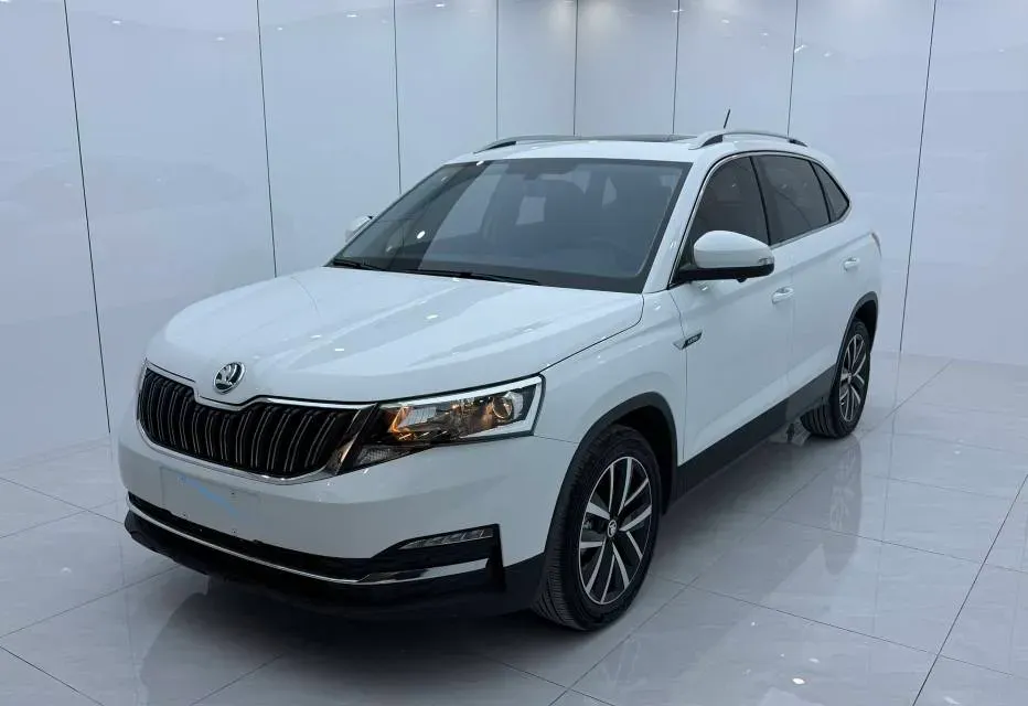 2022 Skoda Kamiq 1.5L 112HP L4 6AT,autocango,china used car exporter,china ev exporter,chinese used car exporter,chinese used ev exporter