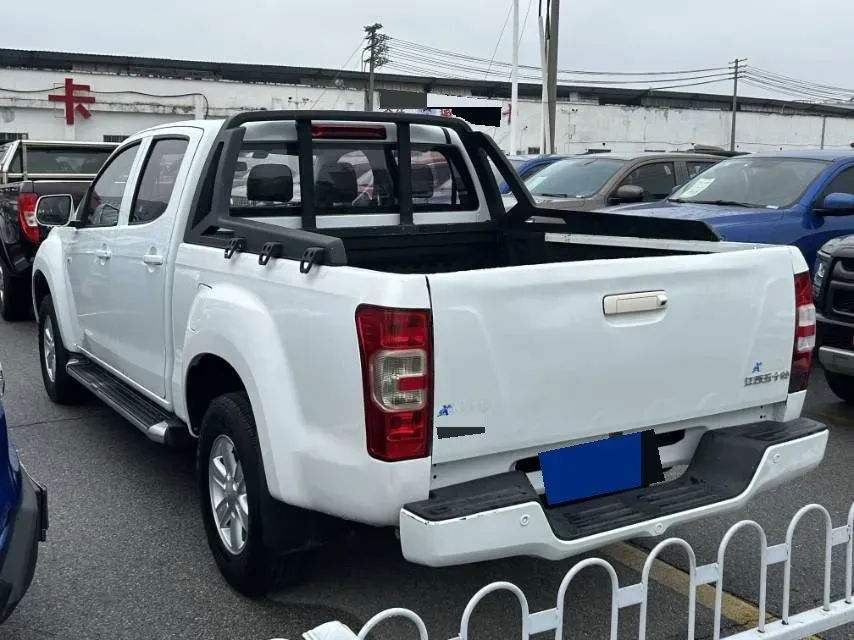 2020 Isuzu Jim 2.8T 120HP L4 5MT,autocango,china used car exporter,china ev exporter,chinese used car exporter,chinese used ev exporter