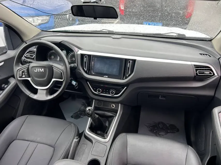 2020 Isuzu Jim 2.8T 120HP L4 5MT,autocango,china used car exporter,china ev exporter,chinese used car exporter,chinese used ev exporter