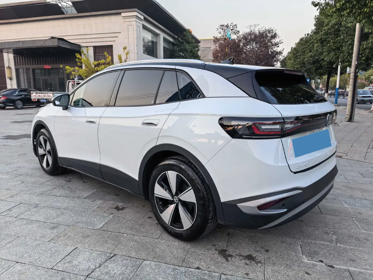 2025 Volkswagen ID.4 X BEV 52.8KWH,autocango,china used car exporter,china ev exporter,chinese used car exporter,chinese used ev exporter