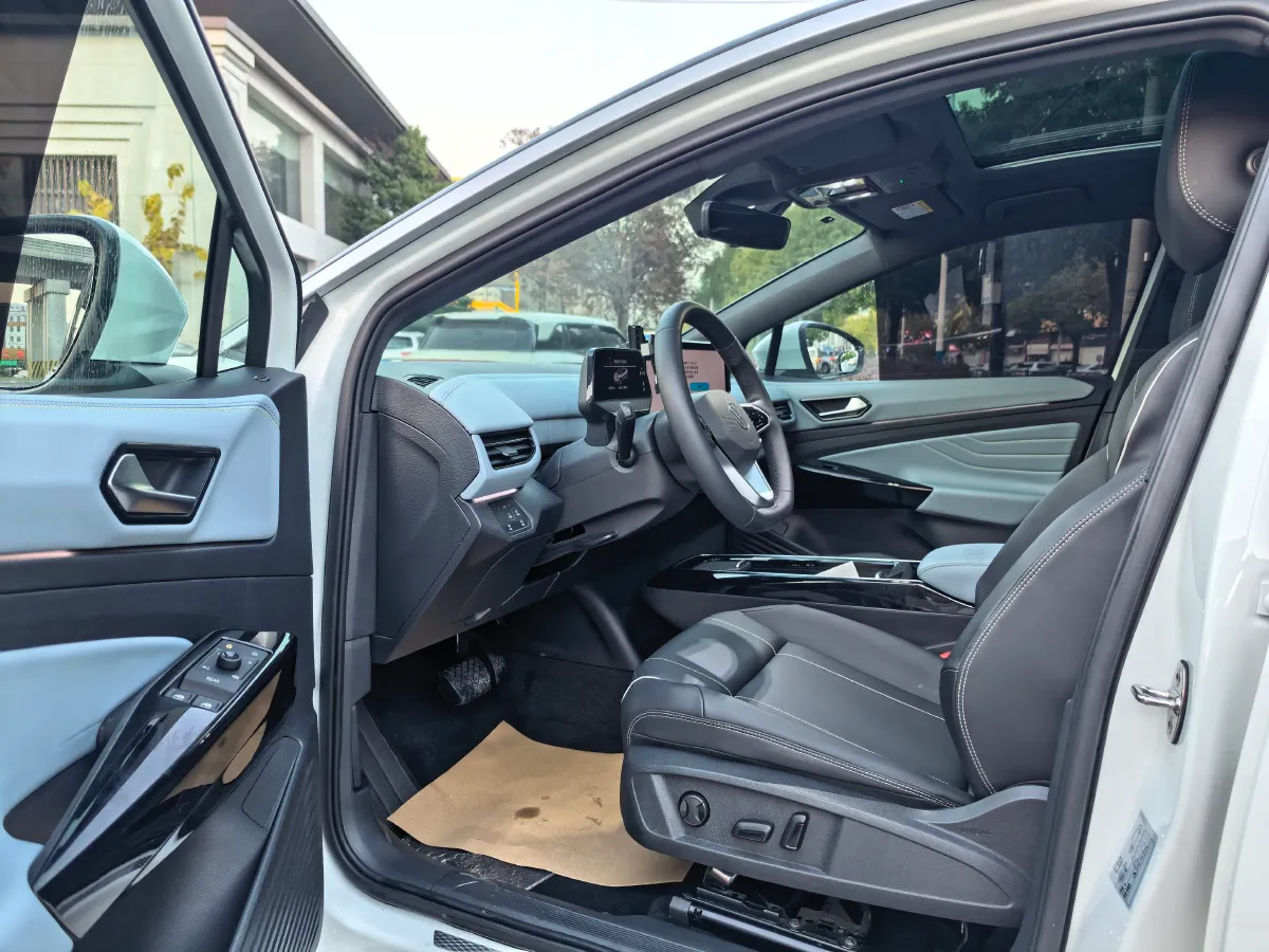 2025 Volkswagen ID.4 X BEV 52.8KWH,autocango,china used car exporter,china ev exporter,chinese used car exporter,chinese used ev exporter