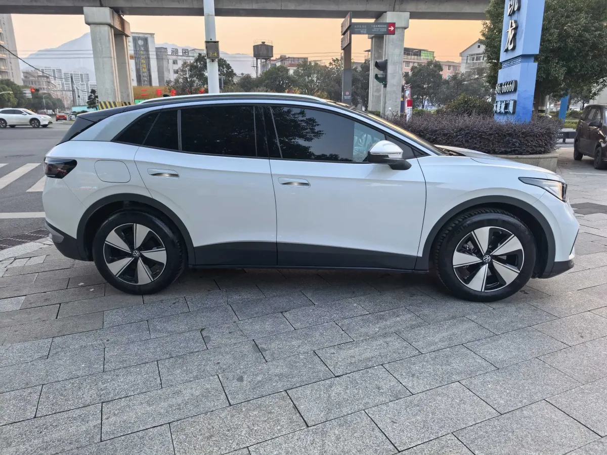 2025 Volkswagen ID.4 X BEV 52.8KWH,autocango,china used car exporter,china ev exporter,chinese used car exporter,chinese used ev exporter