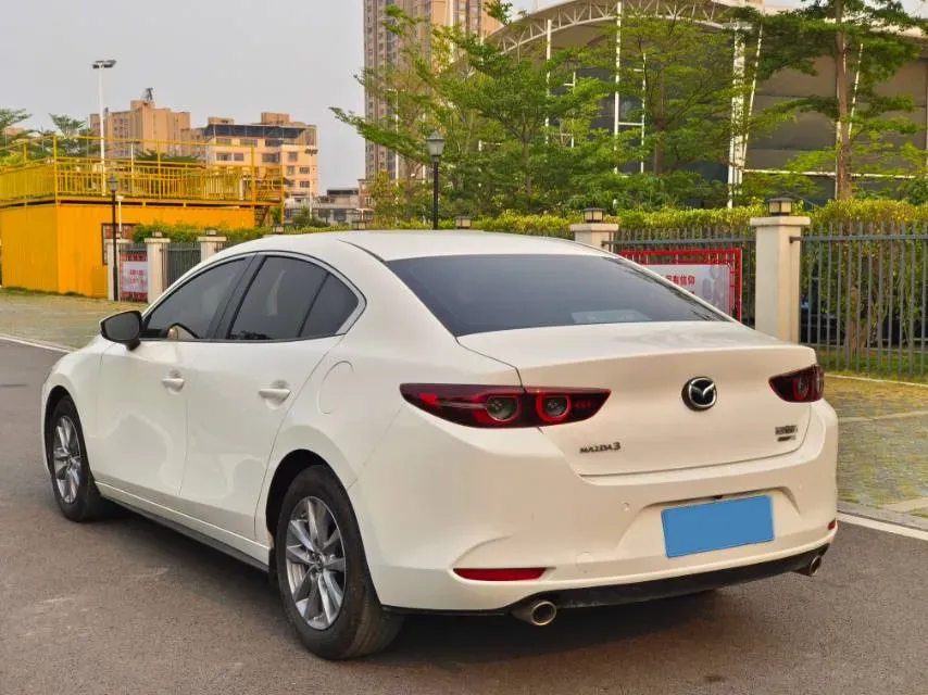 2022 Mazda 3 Axela 2.0L 158HP L4 6AT,autocango,china used car exporter,china ev exporter,chinese used car exporter,chinese used ev exporter
