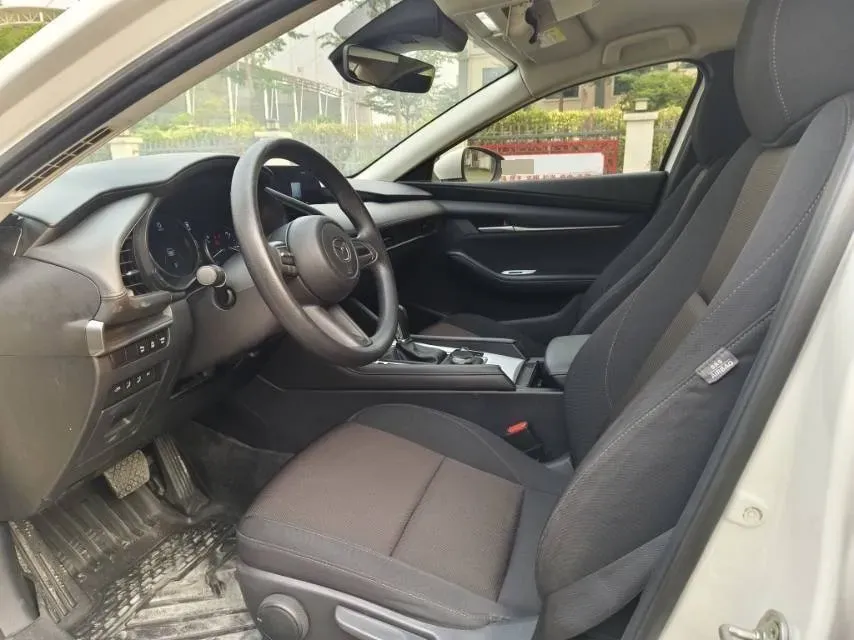 2022 Mazda 3 Axela 2.0L 158HP L4 6AT,autocango,china used car exporter,china ev exporter,chinese used car exporter,chinese used ev exporter