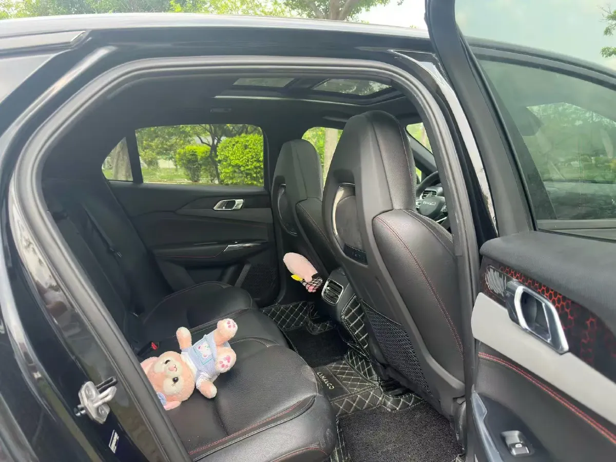 2018 Toyota C-HR 2.0L 171HP L4 CVT,autocango,china used car exporter,china ev exporter,chinese used car exporter,chinese used ev exporter