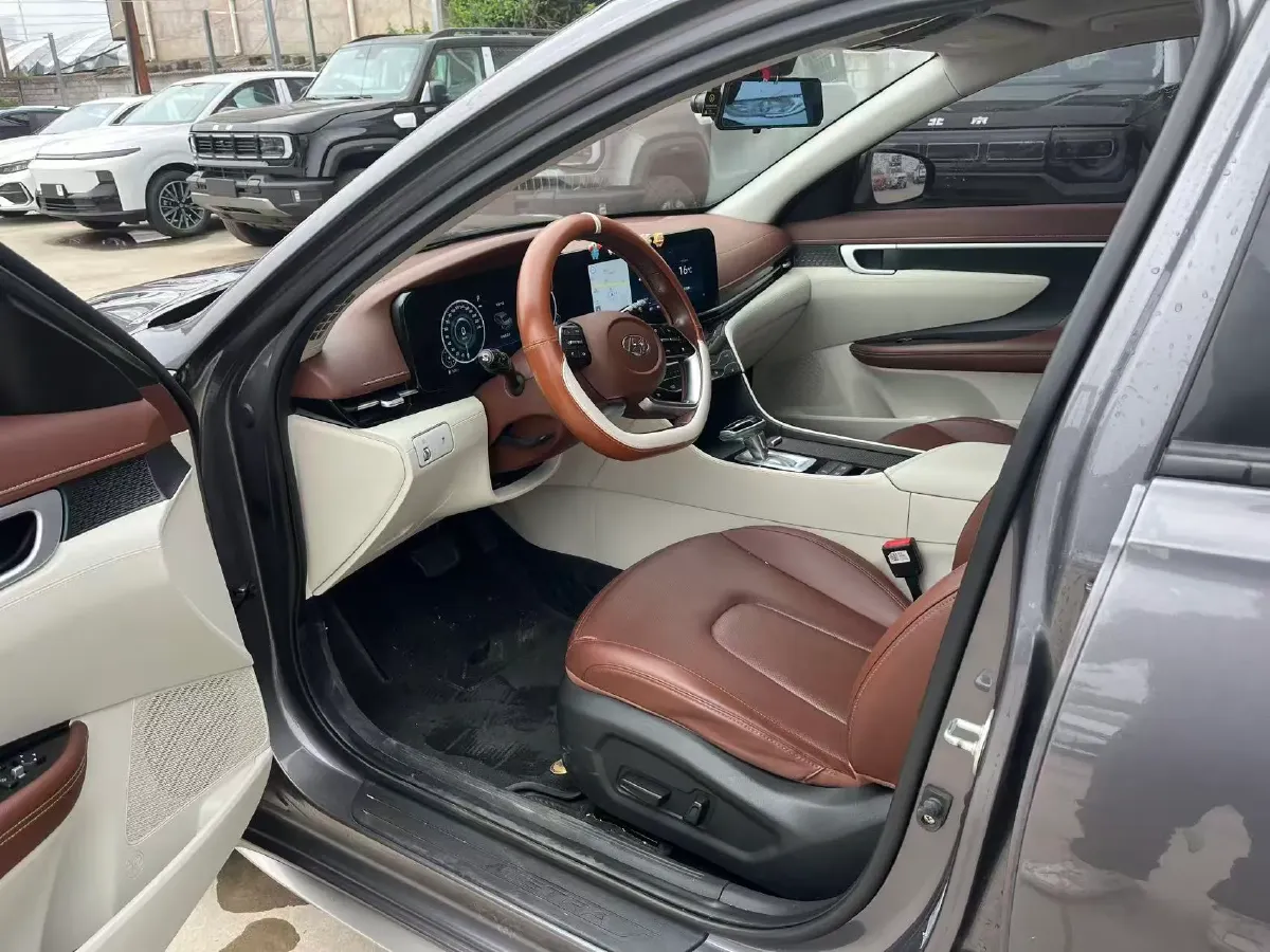 2021 Hyundai Mistra 1.8L 143HP L4 CVT,autocango,china used car exporter,china ev exporter,chinese used car exporter,chinese used ev exporter