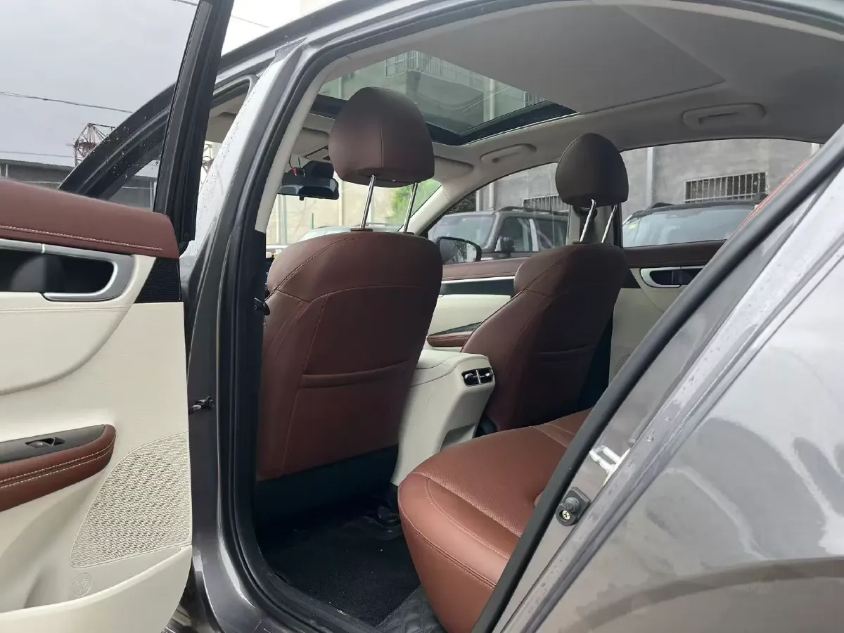 2021 Hyundai Mistra 1.8L 143HP L4 CVT,autocango,china used car exporter,china ev exporter,chinese used car exporter,chinese used ev exporter