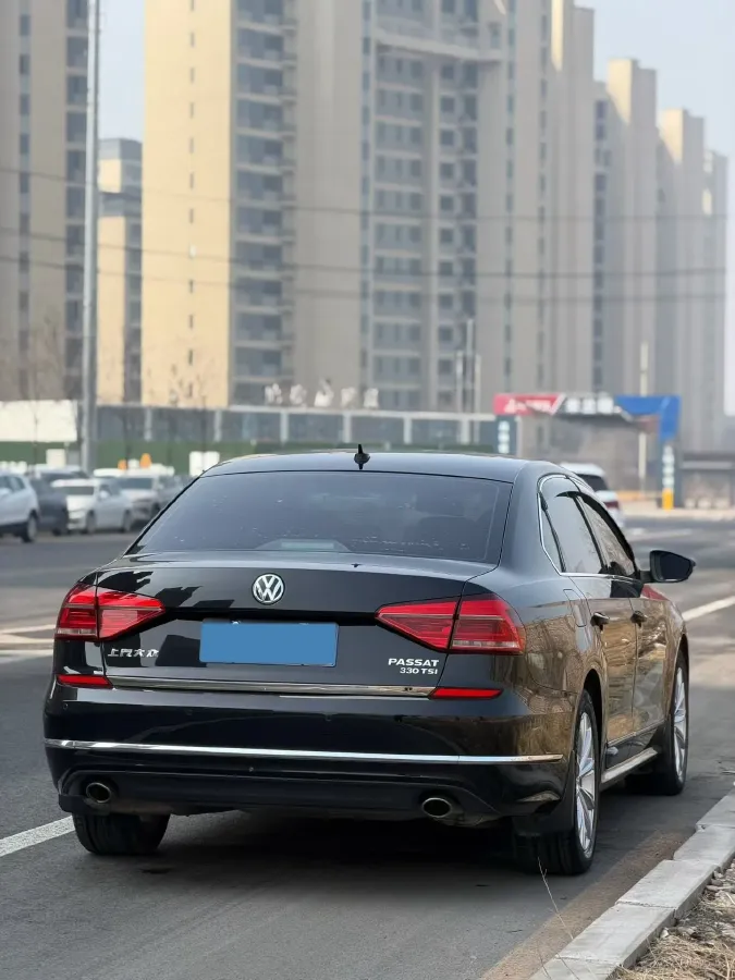 2017 Volkswagen Passat 1.8T 180HP L4 7DCT,autocango,china used car exporter,china ev exporter,chinese used car exporter,chinese used ev exporter