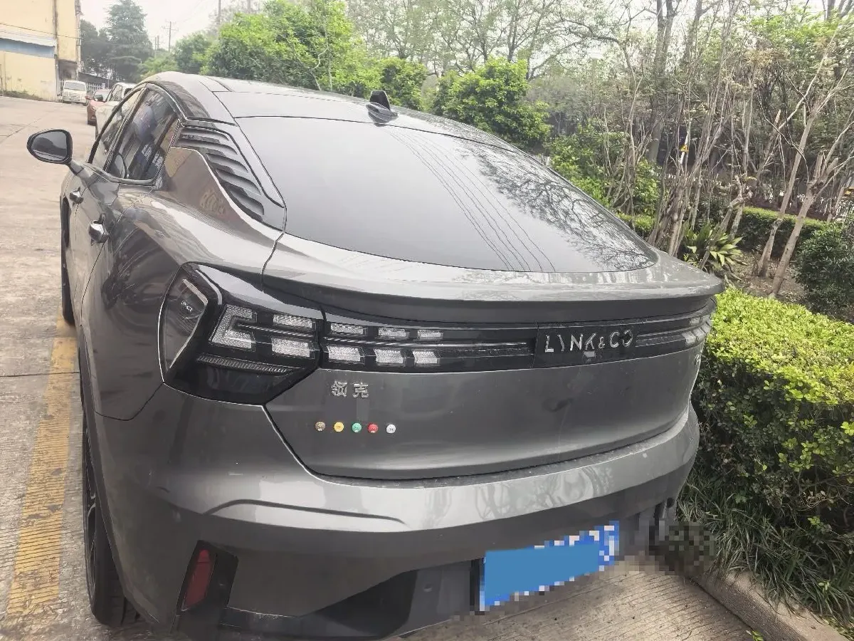 2022 LYNK&CO 05 2.0T 254HP L4 8AT,autocango,china used car exporter,china ev exporter,chinese used car exporter,chinese used ev exporter