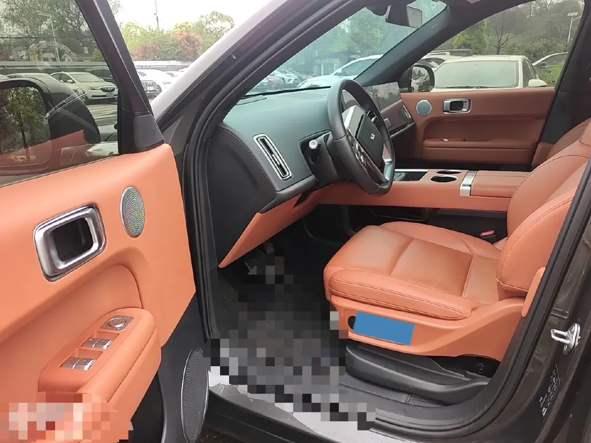 2024 Li L6 Range Extended 154HP L4 REEV 36.8KWH,autocango,china used car exporter,china ev exporter,chinese used car exporter,chinese used ev exporter