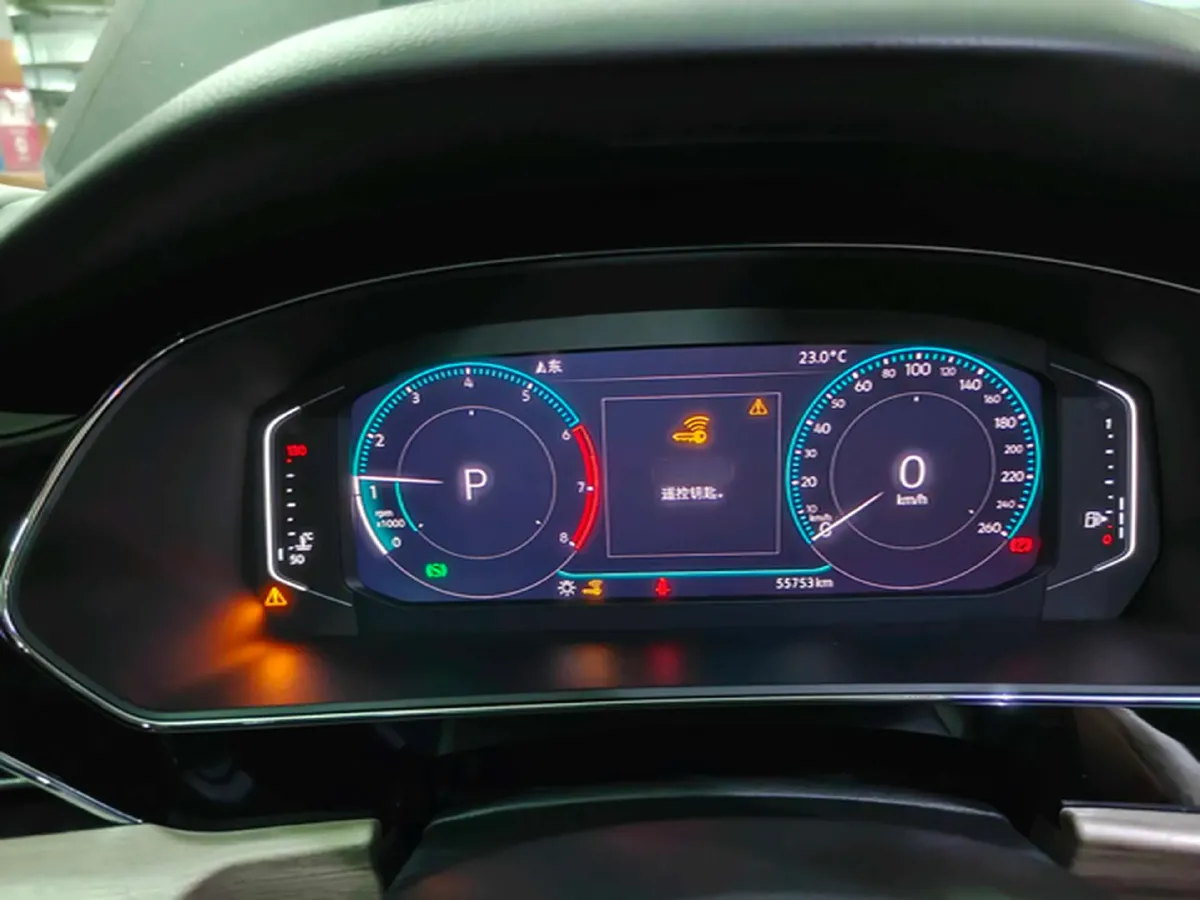 2019 Volkswagen Passat 2.0T 220HP L4 7DCT,autocango,china used car exporter,china ev exporter,chinese used car exporter,chinese used ev exporter