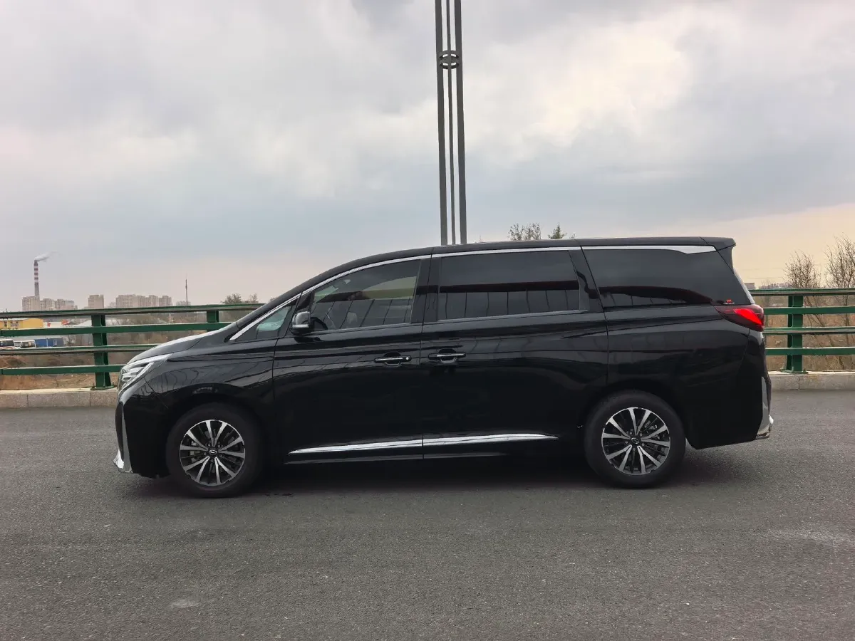 2023 GAC Trumpchi M8 2.0T 252HP L4 8AT,autocango,china used car exporter,china ev exporter,chinese used car exporter,chinese used ev exporter