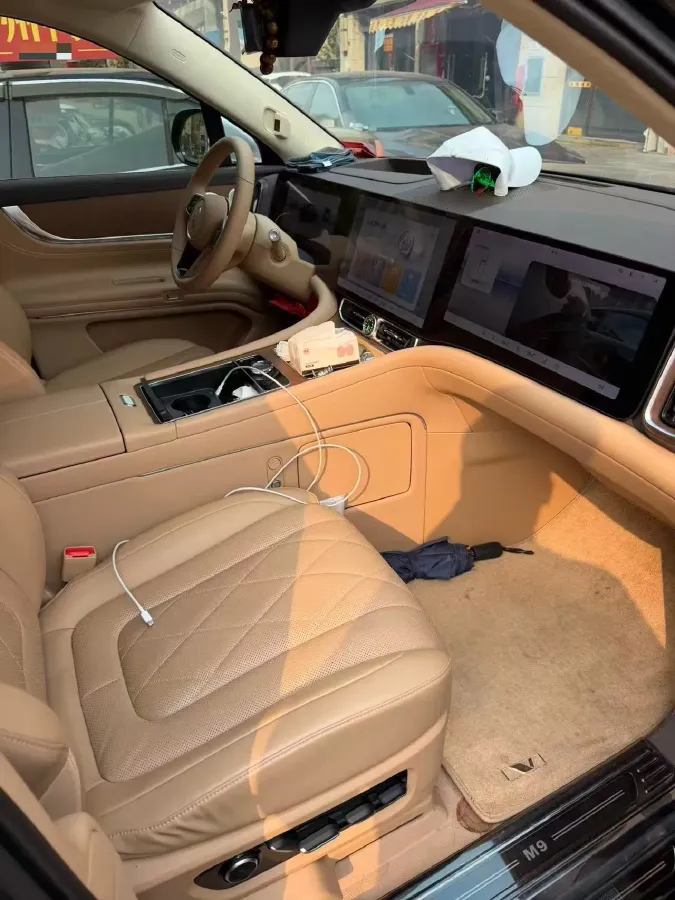 2024 HIMA AITO M9 1.5T 152HP L4 REEV 52KWH,autocango,china used car exporter,china ev exporter,chinese used car exporter,chinese used ev exporter