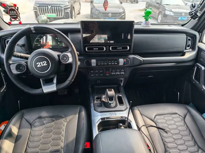 2024 212 212 T01 2.0T 252HP L4 8AT,autocango,china used car exporter,china ev exporter,chinese used car exporter,chinese used ev exporter