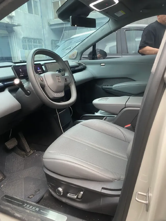 2023 Zeekr X BEV 66KWH,autocango,china used car exporter,china ev exporter,chinese used car exporter,chinese used ev exporter