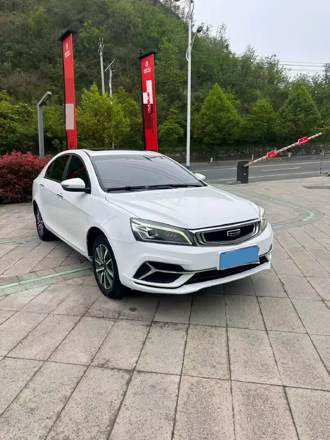 2019 Geely Emgrand 1.5L 109HP L4 5MT,autocango,china used car exporter,china ev exporter,chinese used car exporter,chinese used ev exporter