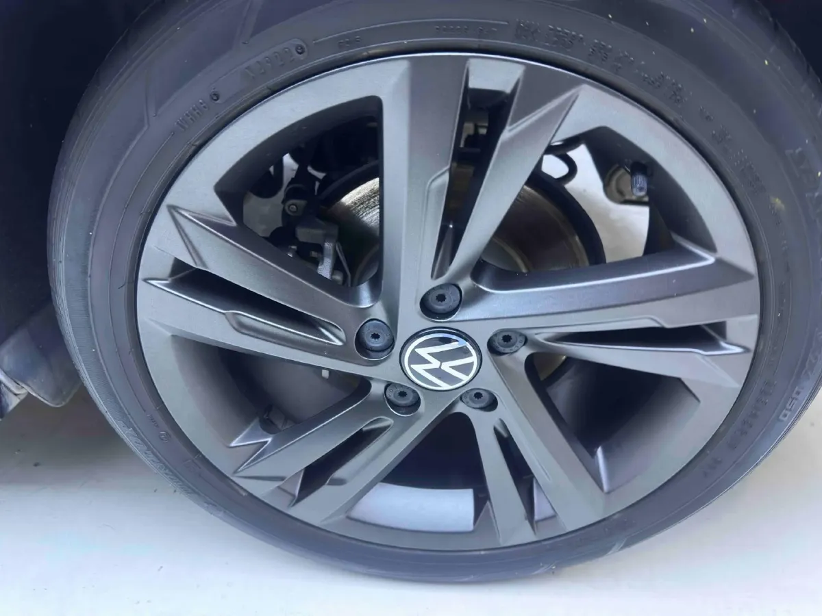 2023 Volkswagen Golf 1.4T 150HP L4 7DCT,autocango,china used car exporter,china ev exporter,chinese used car exporter,chinese used ev exporter