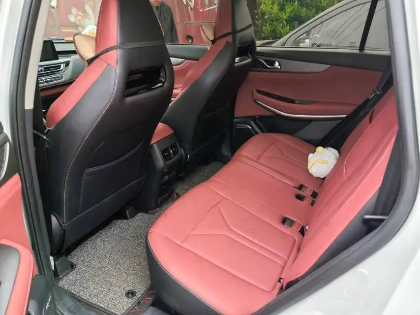 2024 ChangAn CS75 1.5T 188HP L4 7DCT,autocango,china used car exporter,china ev exporter,chinese used car exporter,chinese used ev exporter