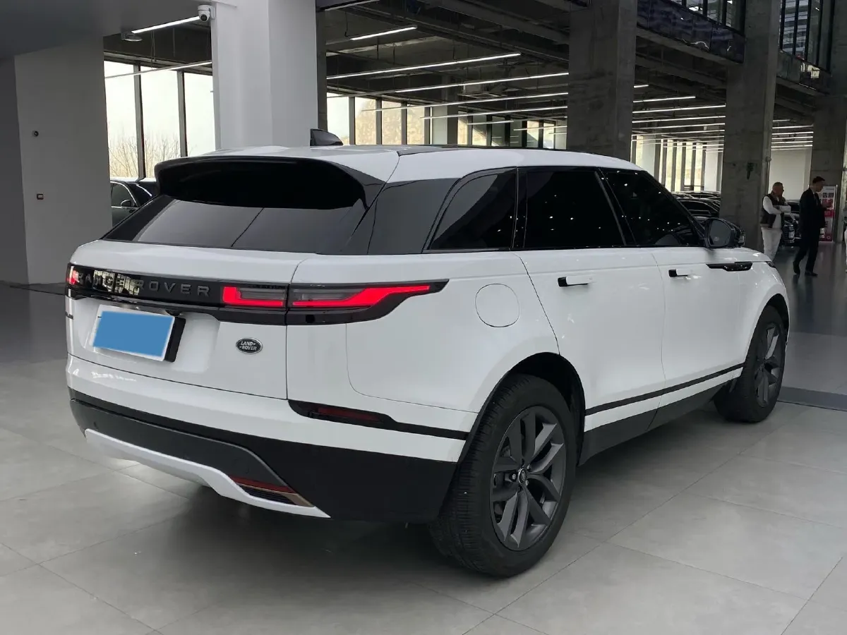 2024 Land Rover Range Rover Velar 2.0T 250HP L4 8AT,autocango,china used car exporter,china ev exporter,chinese used car exporter,chinese used ev exporter