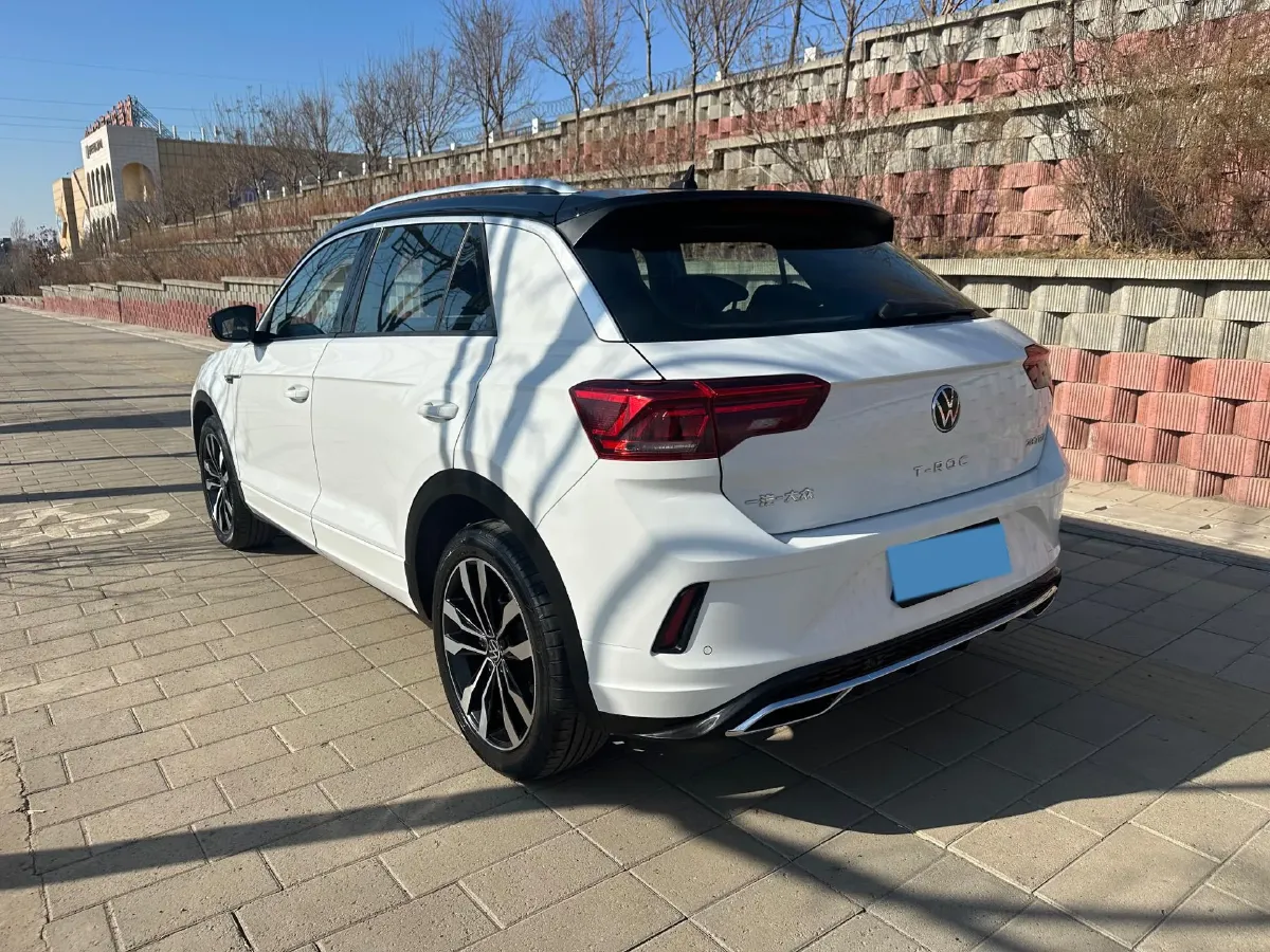 2022 Volkswagen T-Roc 1.4T 150HP L4 7DCT,autocango,china used car exporter,china ev exporter,chinese used car exporter,chinese used ev exporter
