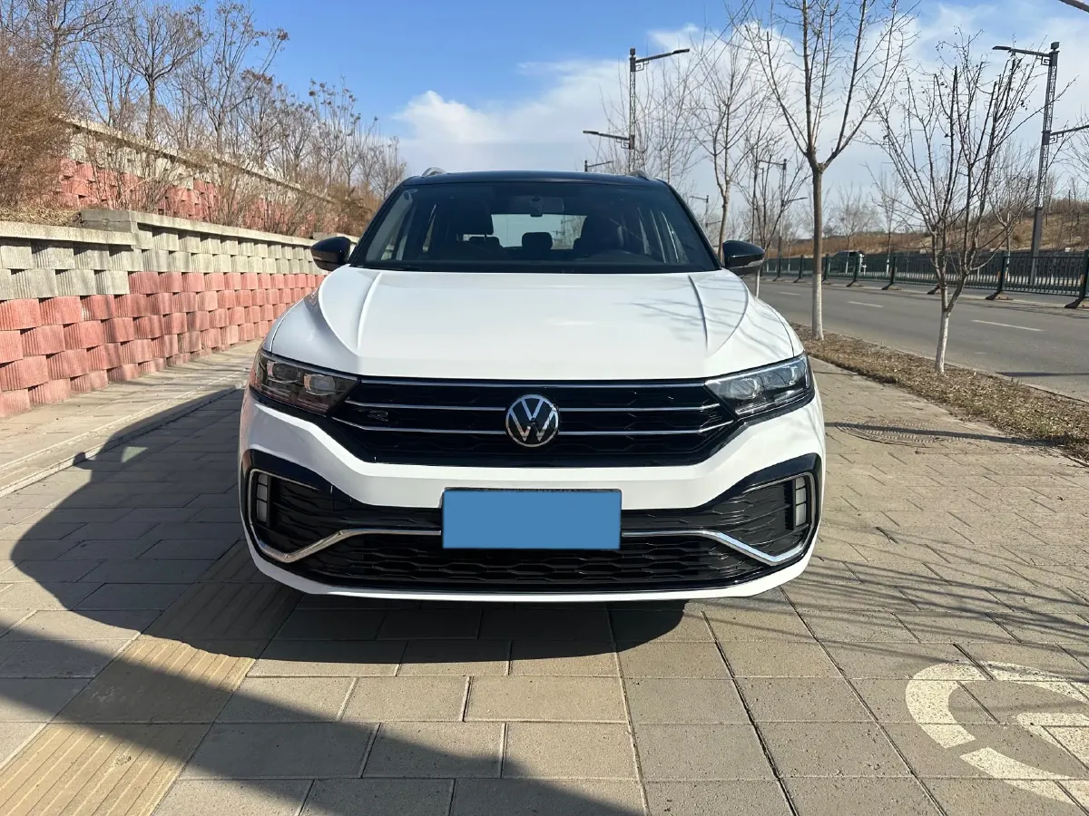 2022 Volkswagen T-Roc 1.4T 150HP L4 7DCT,autocango,china used car exporter,china ev exporter,chinese used car exporter,chinese used ev exporter
