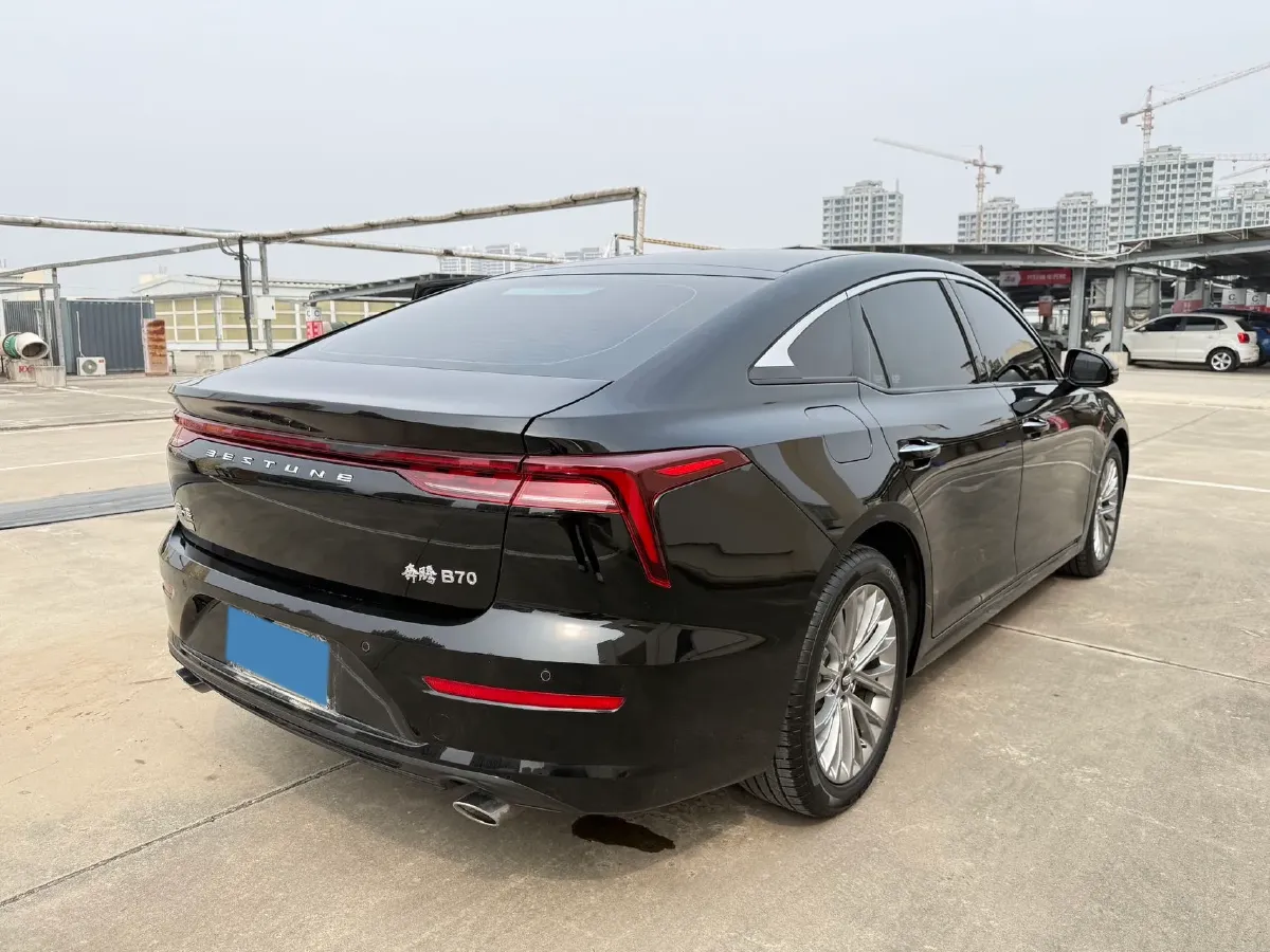2023 Bestune B70 1.5T 169HP L4 7DCT,autocango,china used car exporter,china ev exporter,chinese used car exporter,chinese used ev exporter