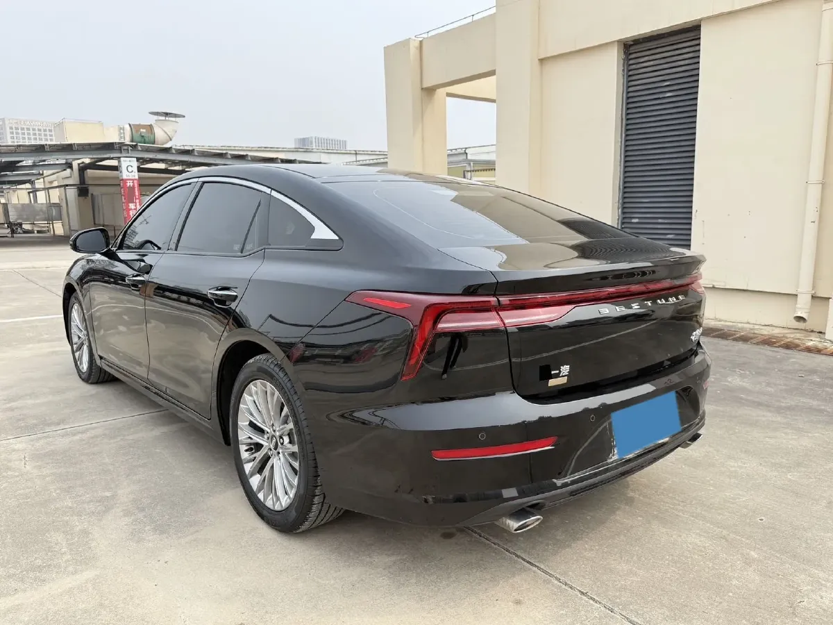 2023 Bestune B70 1.5T 169HP L4 7DCT,autocango,china used car exporter,china ev exporter,chinese used car exporter,chinese used ev exporter
