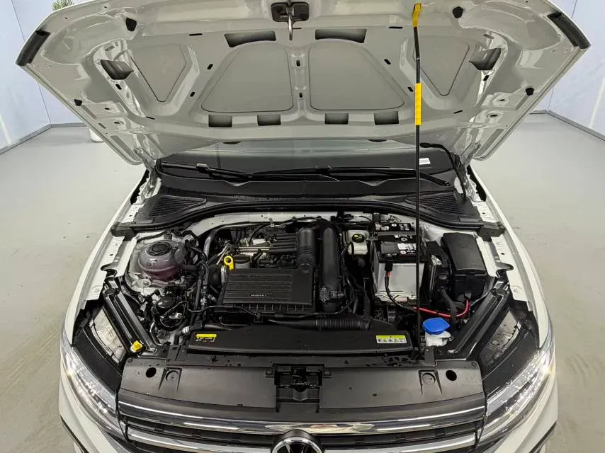 2025 Volkswagen Bora 1.2T 116HP L4 7DCT,autocango,china used car exporter,china ev exporter,chinese used car exporter,chinese used ev exporter