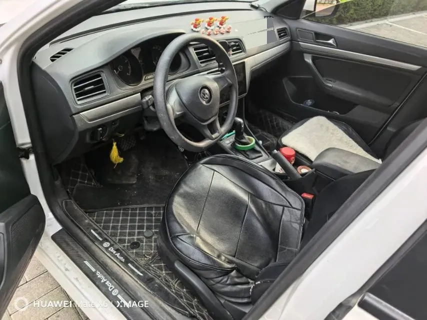 2019 Volkswagen T-Cross 1.5L 113HP L4 6AT,autocango,china used car exporter,china ev exporter,chinese used car exporter,chinese used ev exporter