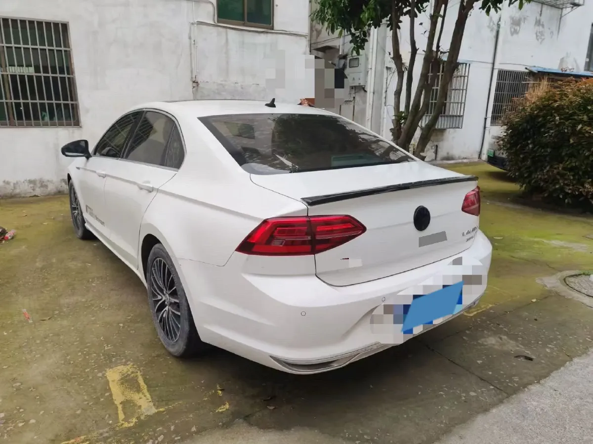 2019 Volkswagen Tayron 2.0T 186HP L4 7DCT,autocango,china used car exporter,china ev exporter,chinese used car exporter,chinese used ev exporter