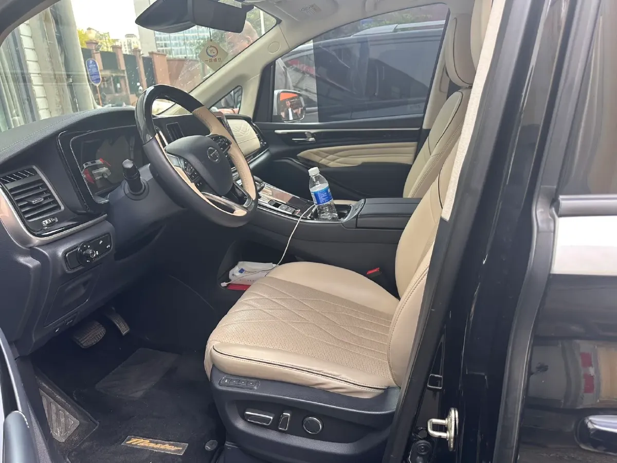 2021 GAC Trumpchi M8 2.0T 252HP L4 8AT,autocango,china used car exporter,china ev exporter,chinese used car exporter,chinese used ev exporter