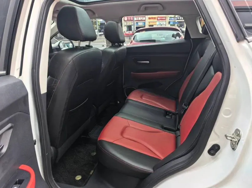 2018 Haval H2s 1.5T 150HP L4 7DCT,autocango,china used car exporter,china ev exporter,chinese used car exporter,chinese used ev exporter